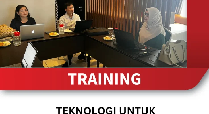 TRAINING TEKNOLOGI UNTUK MENINGKATKAN EFISIENSI ADMINISTRASI